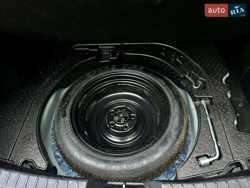 Седан Mazda 3 2023 в Киеве фото 34 Седан Mazda 3 2023 в Киеве