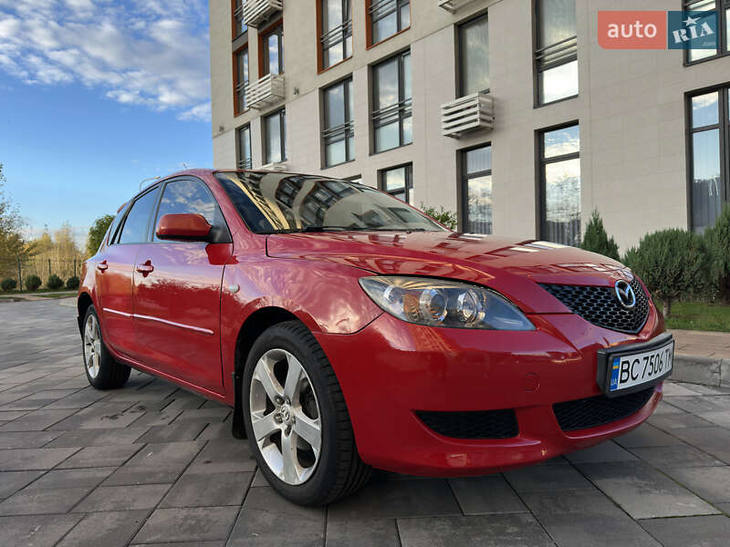 Хетчбек Mazda 3 2004 в Києві