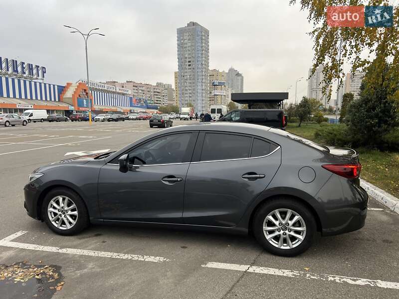 Седан Mazda 3 2016 в Киеве фото 2 Седан Mazda 3 2016 в Киеве