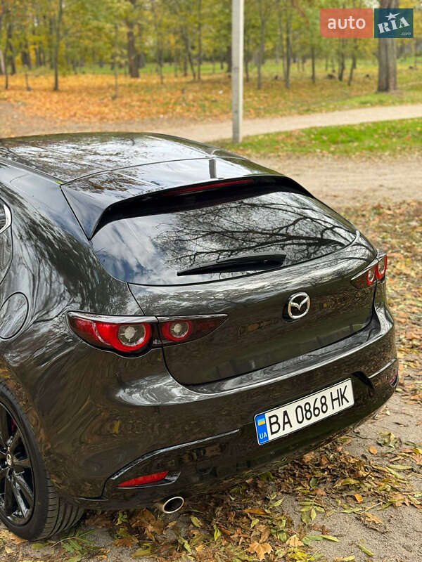 Хэтчбек Mazda 3 2021 в Кропивницком