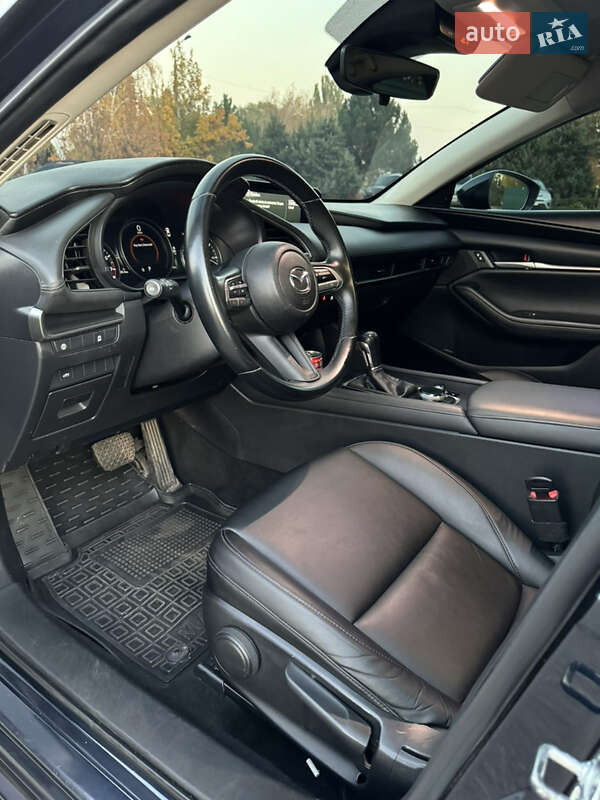 Седан Mazda 3 2020 в Харькове