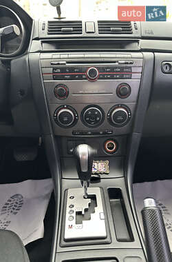 Хетчбек Mazda 3 2007 в  фото 6 Хетчбек Mazda 3 2007 в