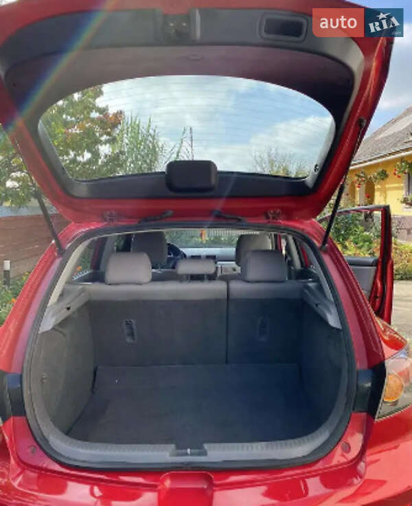Хетчбек Mazda 3 2005 в Береговому