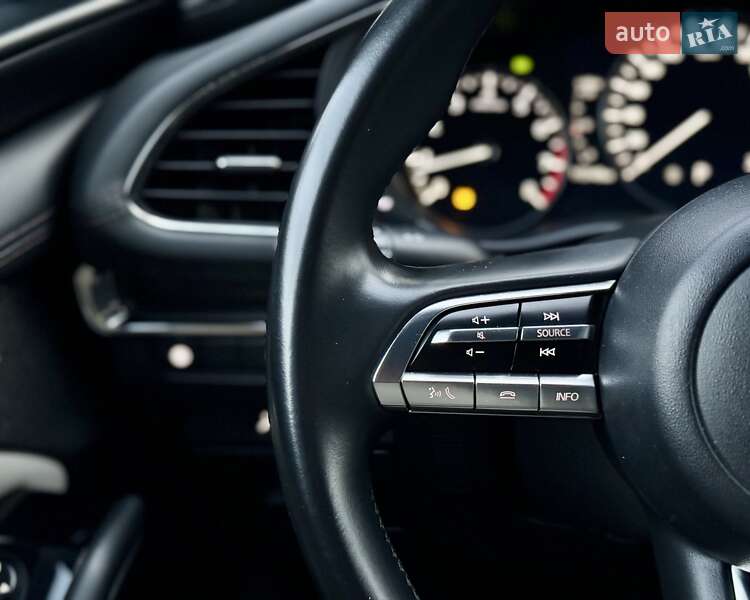 Хэтчбек Mazda 3 2019 в Киеве