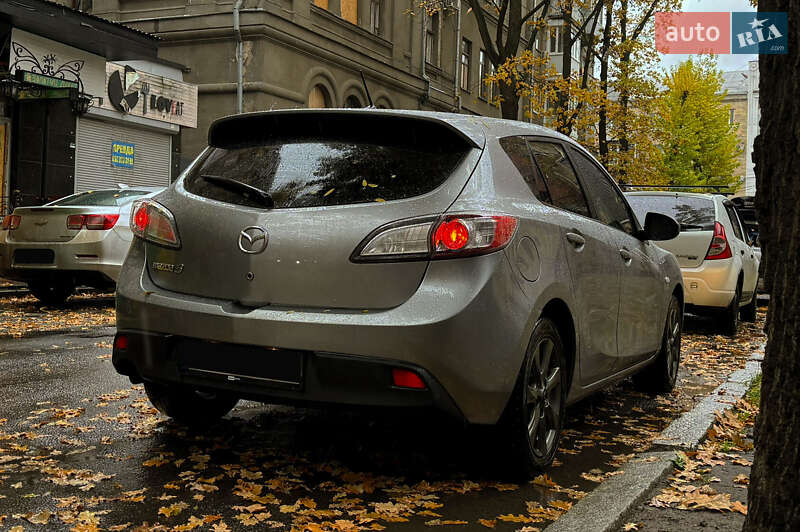 Хэтчбек Mazda 3 2010 в Харькове