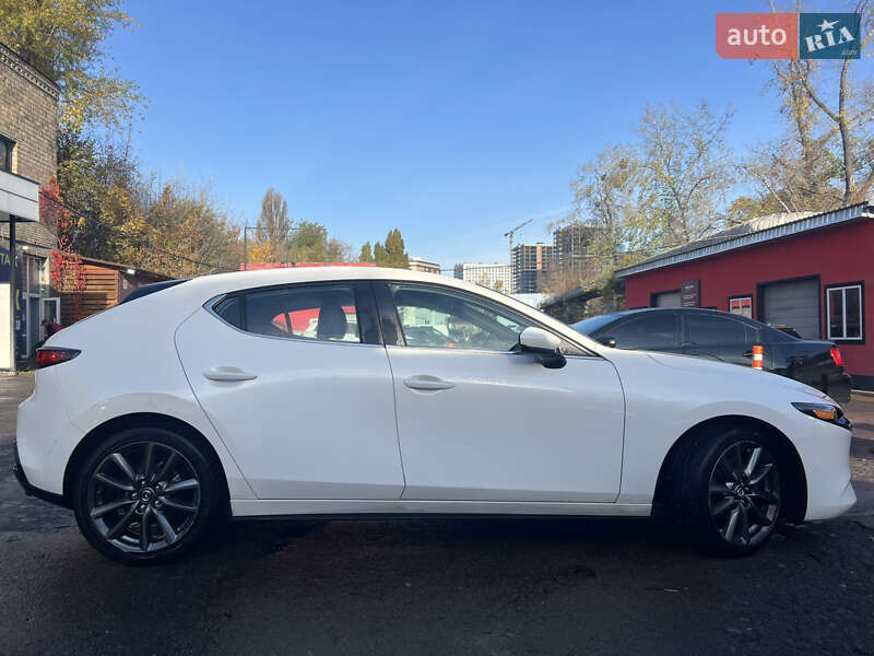 Хэтчбек Mazda 3 2020 в Киеве фото 8 Хэтчбек Mazda 3 2020 в Киеве