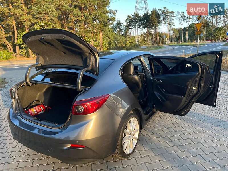 Седан Mazda 3 2017 в Києві фото 6 Седан Mazda 3 2017 в Києві