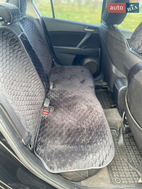 Седан Mazda 3 2011 в Ивано-Франковске фото 30 Седан Mazda 3 2011 в Ивано-Франковске
