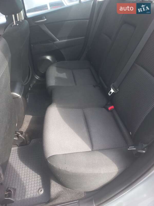 Седан Mazda 3 2011 в Ивано-Франковске фото 2 Седан Mazda 3 2011 в Ивано-Франковске
