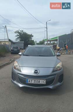 Седан Mazda 3 2011 в Ивано-Франковске Седан Mazda 3 2011 в Ивано-Франковске