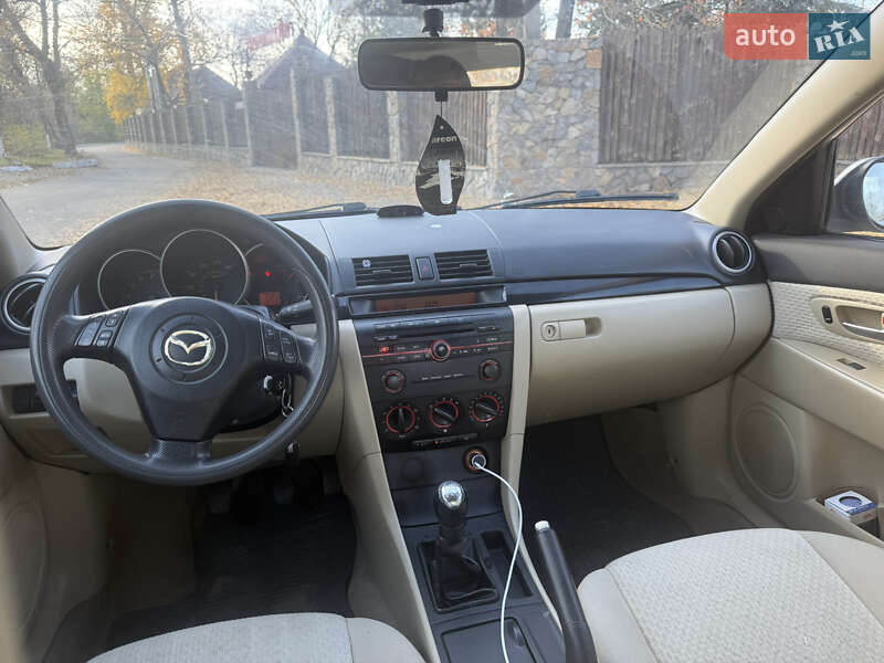 Седан Mazda 3 2004 в Днепре фото 2 Седан Mazda 3 2004 в Днепре