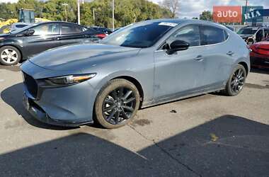 Mazda 3 2021