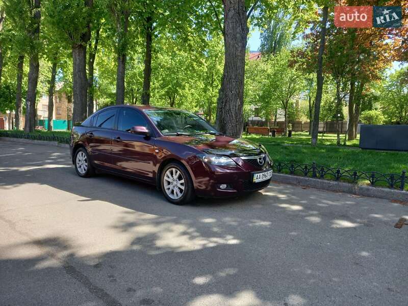 Седан Mazda 3 2008 в Киеве фото Седан Mazda 3 2008 в Киеве