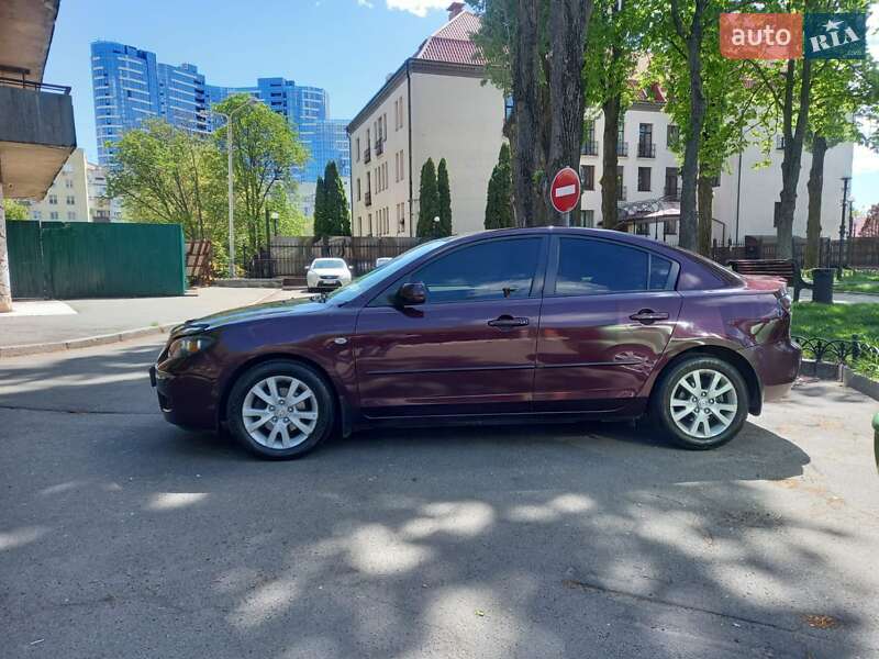 Седан Mazda 3 2008 в Киеве фото 3 Седан Mazda 3 2008 в Киеве