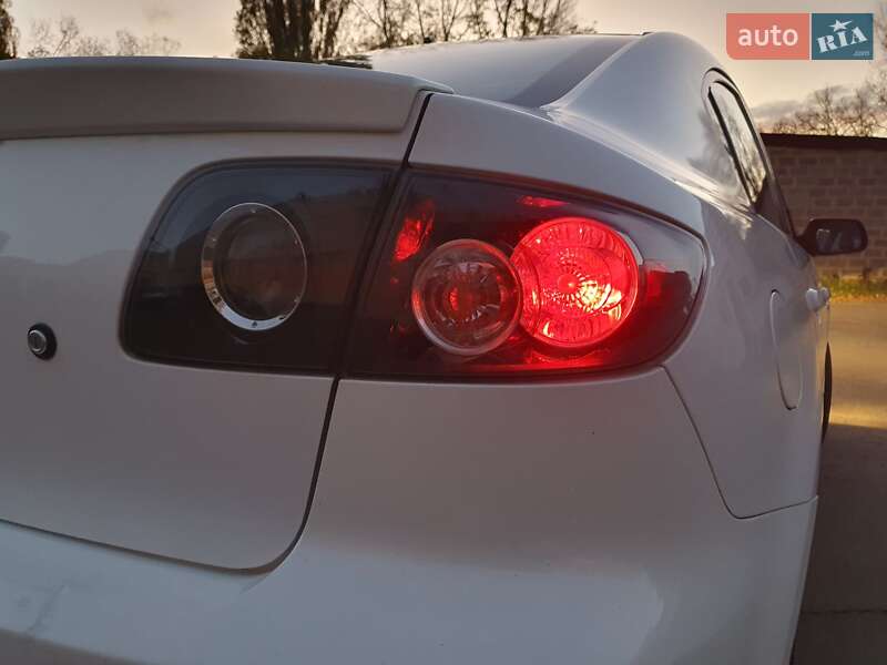 Седан Mazda 3 2007 в Києві фото 32 Седан Mazda 3 2007 в Києві