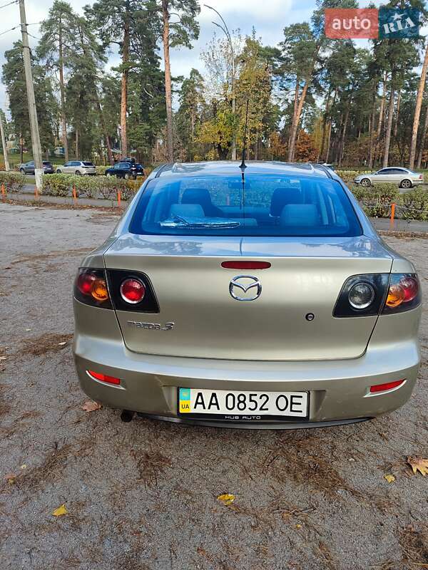 Седан Mazda 3 2006 в Києві