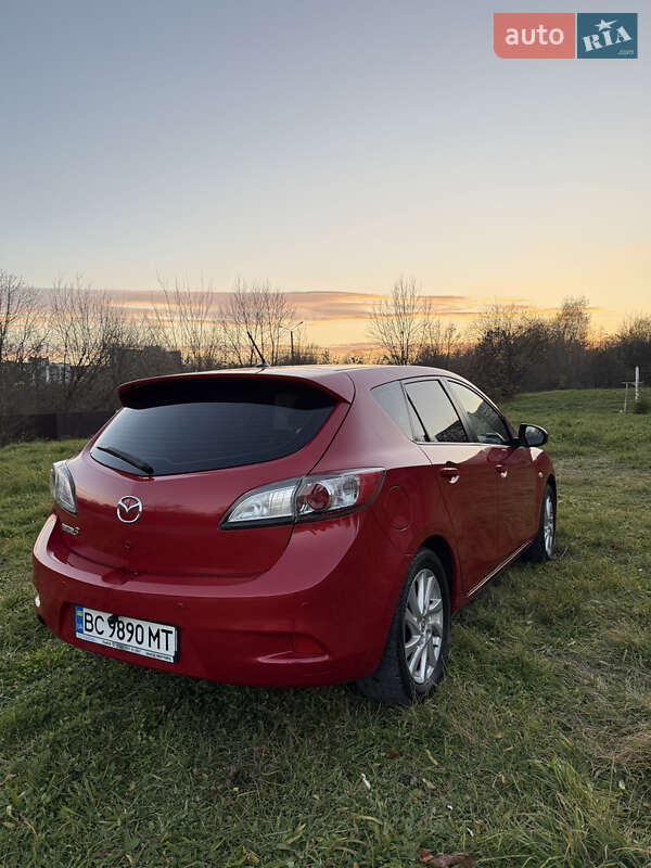 Хетчбек Mazda 3 2011 в Львові