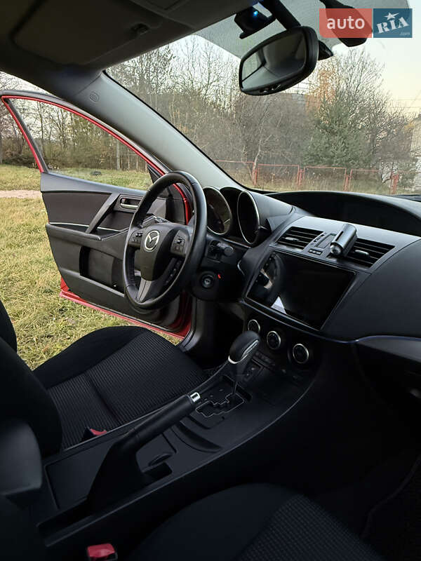 Хетчбек Mazda 3 2011 в Львові