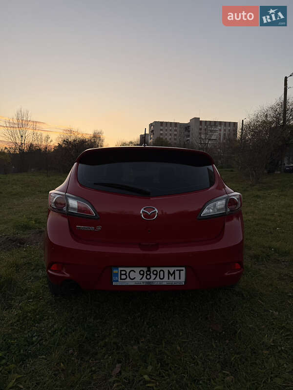 Хетчбек Mazda 3 2011 в Львові
