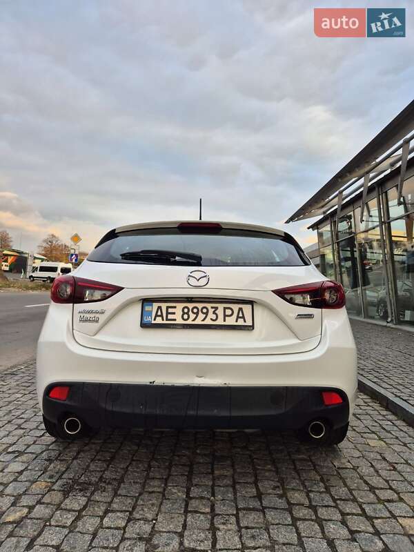 Хетчбек Mazda 3 2016 в Дніпрі фото 7 Хетчбек Mazda 3 2016 в Дніпрі