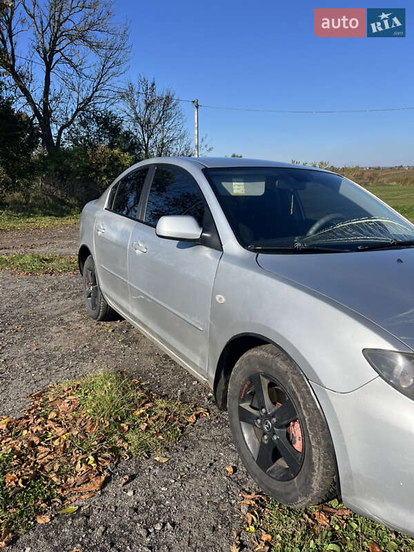 Седан Mazda 3 2004 в Рівному фото 2 Седан Mazda 3 2004 в Рівному