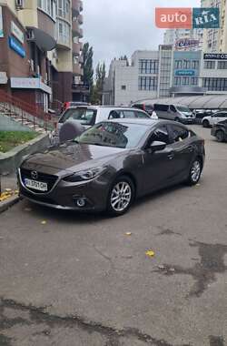 Седан Mazda 3 2014 в Киеве