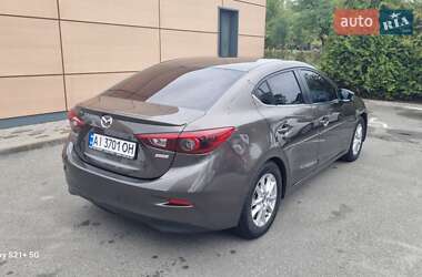 Седан Mazda 3 2014 в Киеве