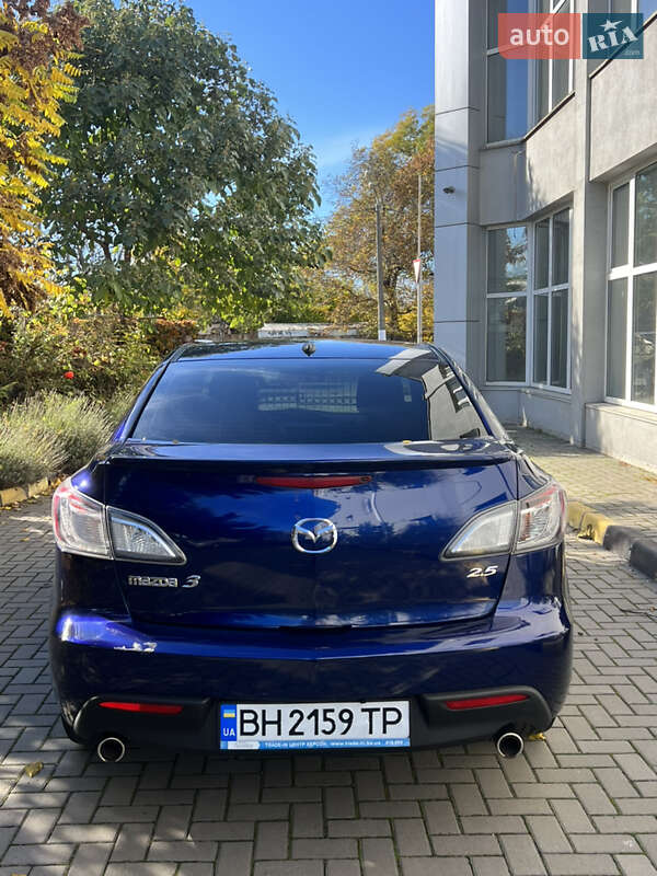 Седан Mazda 3 2012 в Одесі