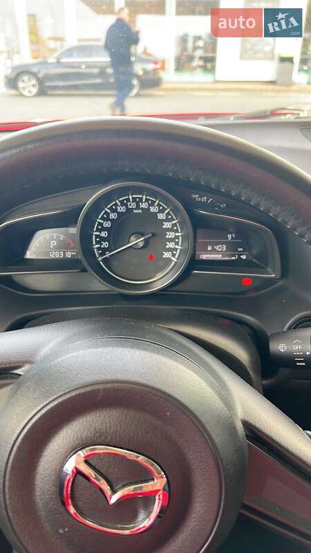 Хэтчбек Mazda 3 2016 в Киеве