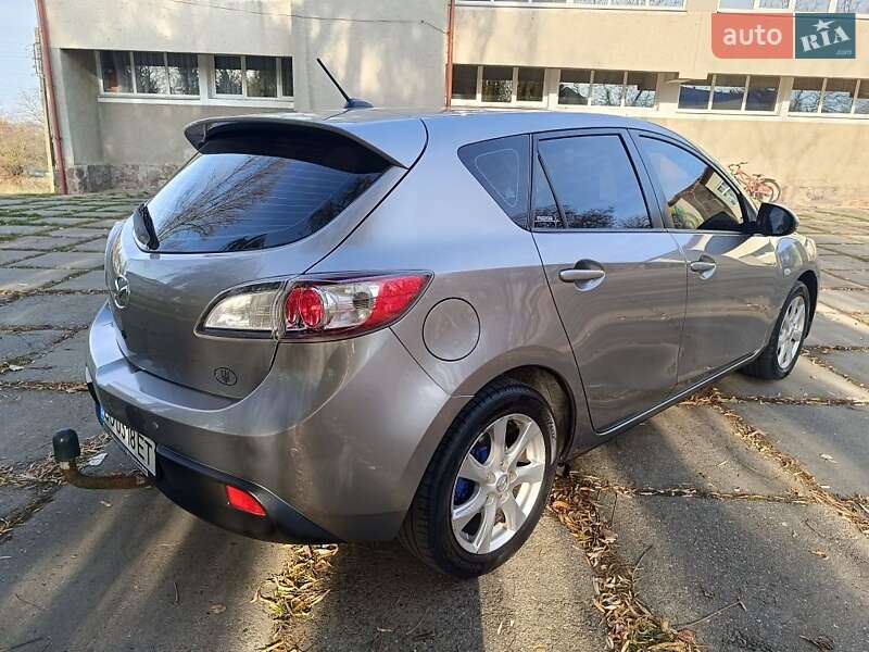 Хэтчбек Mazda 3 2009 в Черновцах фото 11 Хэтчбек Mazda 3 2009 в Черновцах