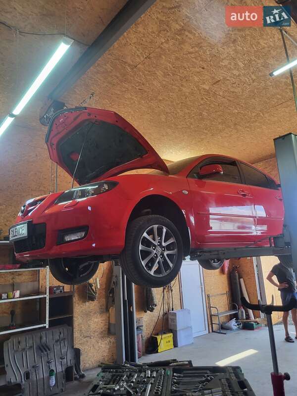 Седан Mazda 3 2009 в Одессе