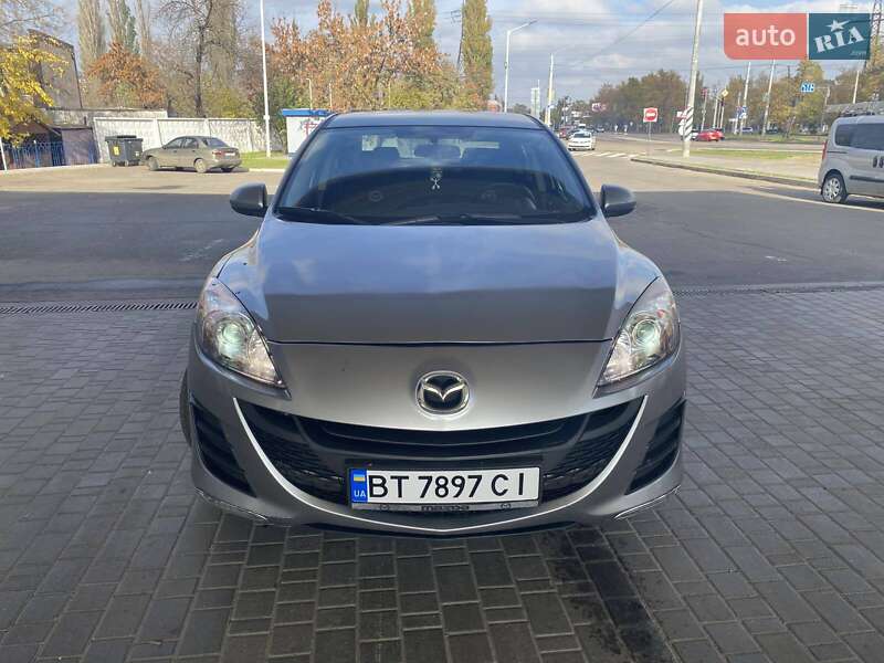 Седан Mazda 3 2013 в Николаеве фото 3 Седан Mazda 3 2013 в Николаеве