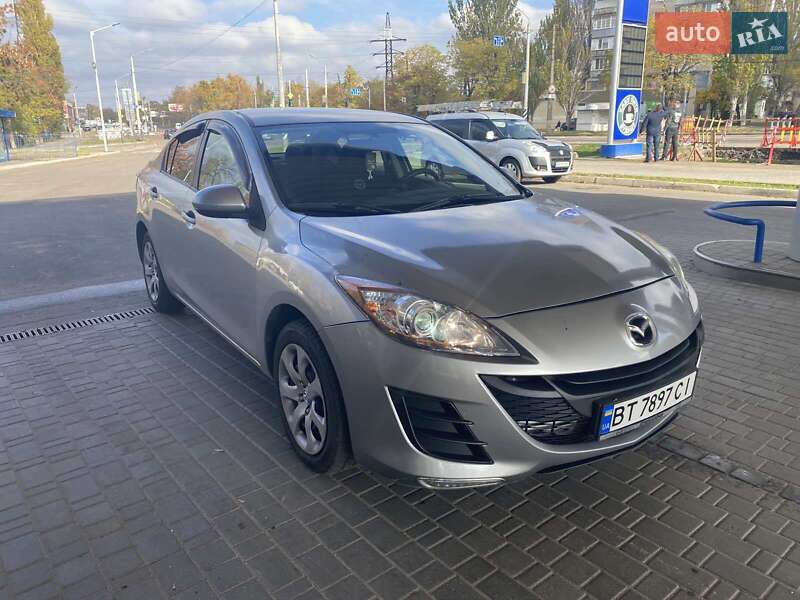 Седан Mazda 3 2013 в Николаеве фото 5 Седан Mazda 3 2013 в Николаеве