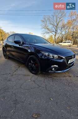 Седан Mazda 3 2016 в Кропивницком