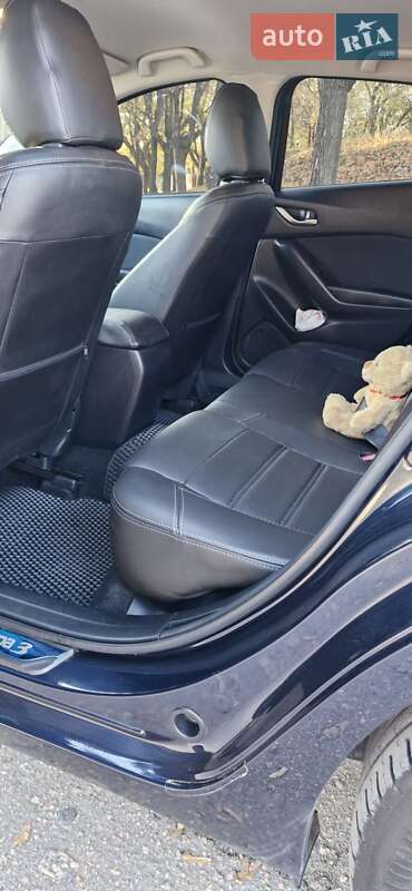 Седан Mazda 3 2016 в Кропивницькому фото 18 Седан Mazda 3 2016 в Кропивницькому