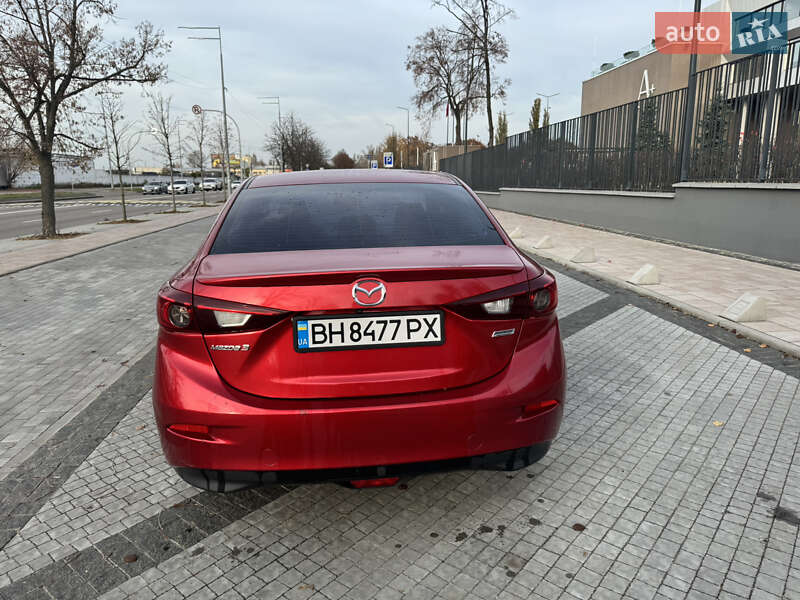 Седан Mazda 3 2014 в Киеве