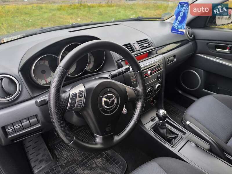 Хэтчбек Mazda 3 2007 в Бердичеве