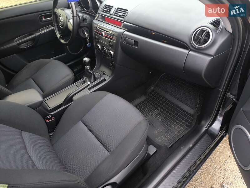 Хэтчбек Mazda 3 2007 в Бердичеве