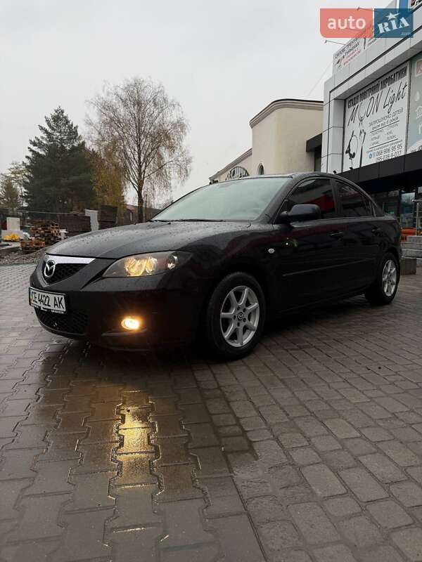 Седан Mazda 3 2008 в Чернівцях