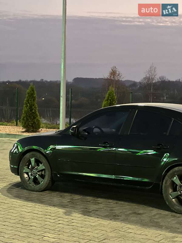 Седан Mazda 3 2005 в Виннице