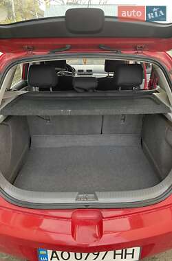 Хэтчбек Mazda 3 2005 в Берегово