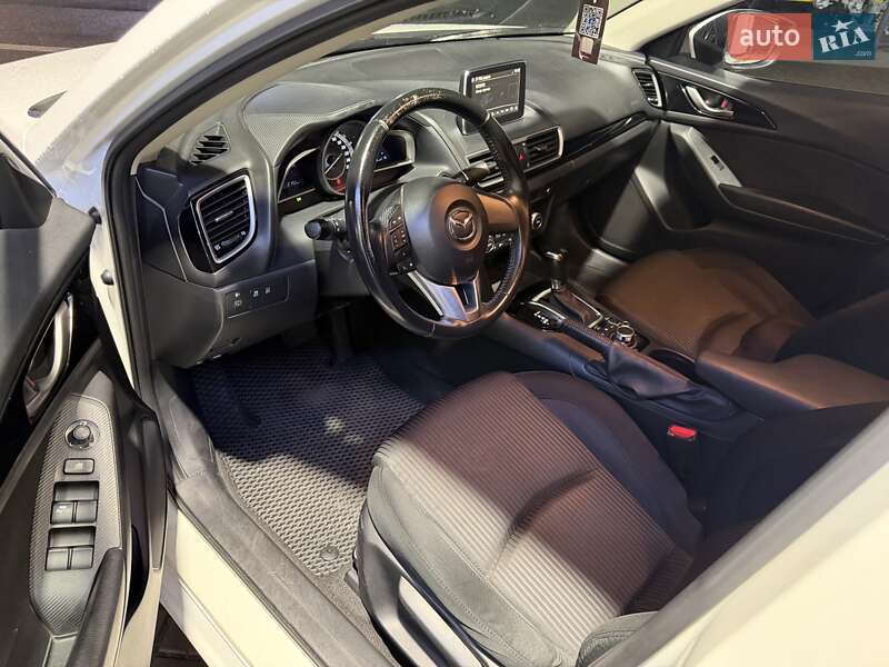 Седан Mazda 3 2014 в Киеве фото 15 Седан Mazda 3 2014 в Киеве