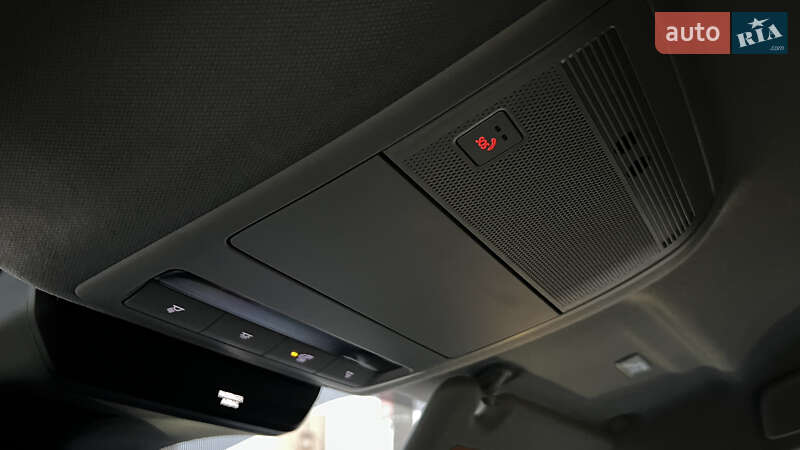 Седан Mazda 3 2022 в Львові