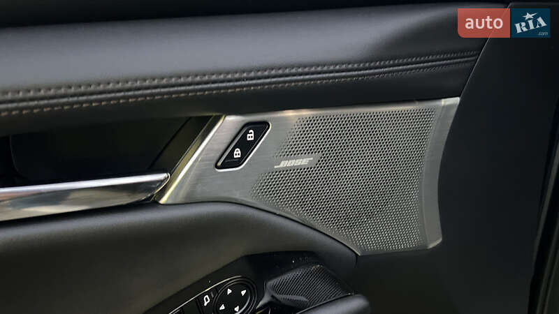 Седан Mazda 3 2022 в Львові