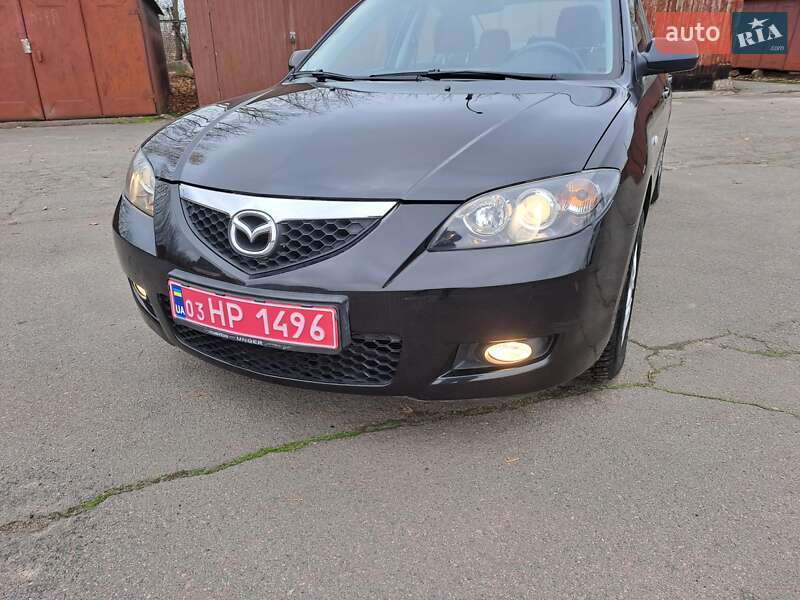 Седан Mazda 3 2008 в Нововолынске фото Седан Mazda 3 2008 в Нововолынске
