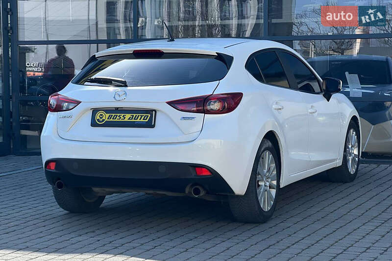 Хэтчбек Mazda 3 2013 в Ивано-Франковске