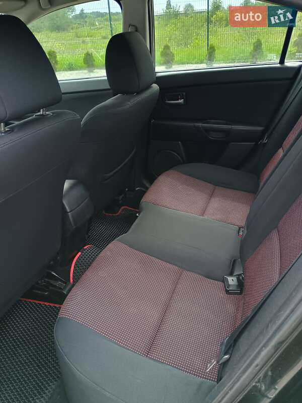 Седан Mazda 3 2006 в Желтых Водах фото 6 Седан Mazda 3 2006 в Желтых Водах