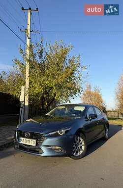 Седан Mazda 3 2018 в Києві