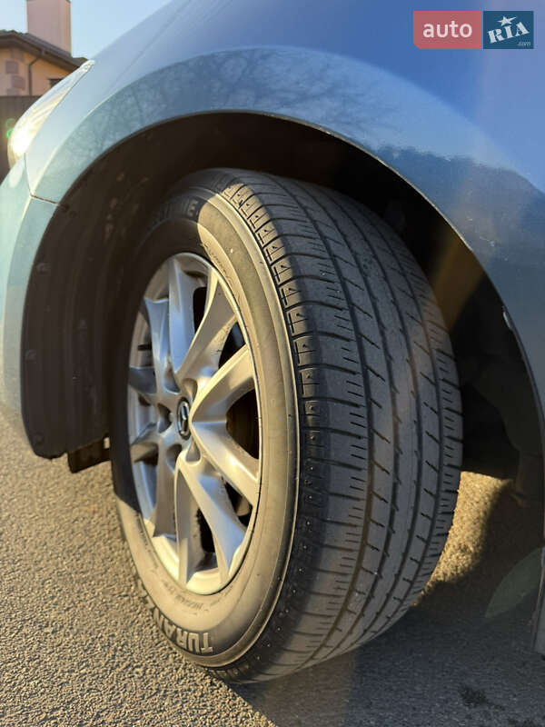 Седан Mazda 3 2018 в Киеве фото 15 Седан Mazda 3 2018 в Киеве