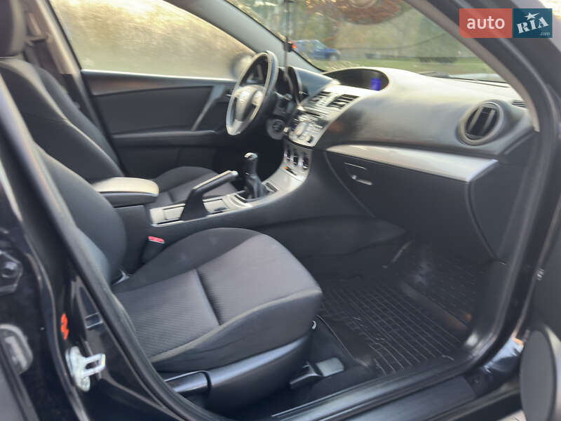 Хетчбек Mazda 3 2009 в Броварах